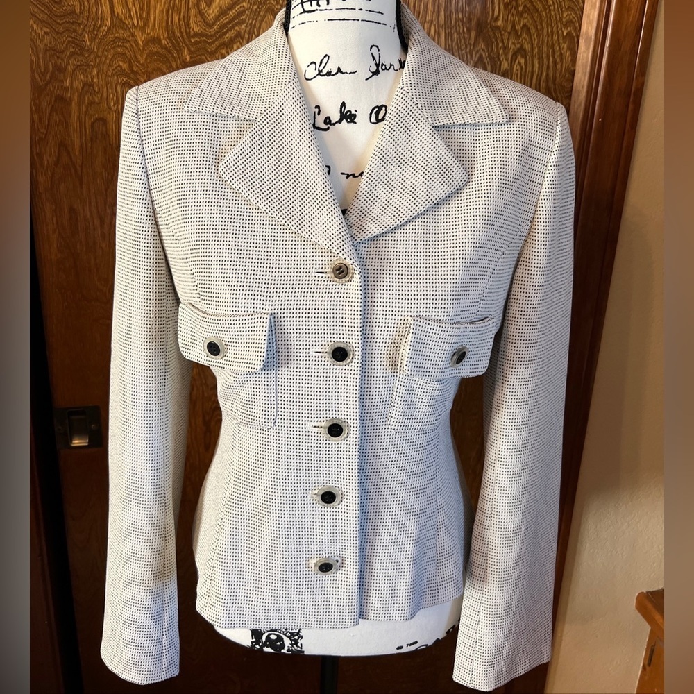 Apobbico Classic White Black Skirt Suit Lined Tailored Japanese Tags Elegant